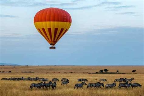 Why is Kenya so popular with tourists?