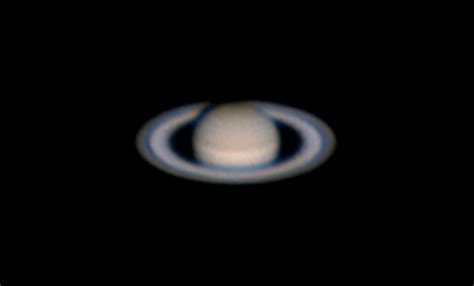 Why is Saturn blurry?
