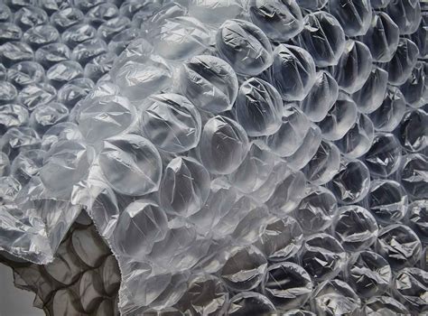 Why is bubble wrap a good protective material?