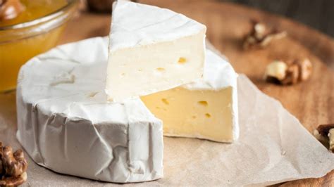 Why is cheese not eaten in China?