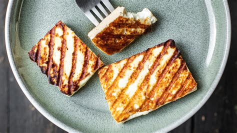 Why is halloumi so squeaky?