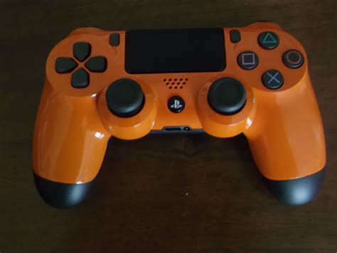 Why is my PS4 controller still orange?