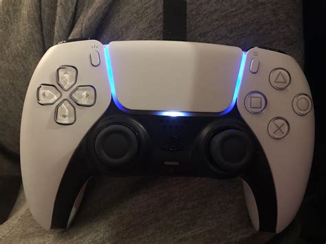 Why is my PS5 controller blinking blue?