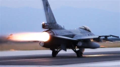 Why is the F-16 so loud?
