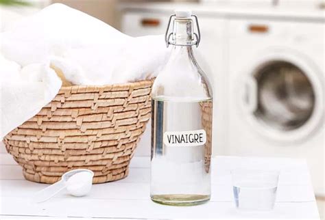 Why use white vinegar instead of fabric softener?