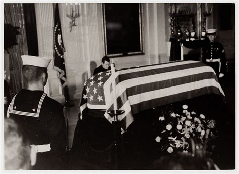 Why was JFK coffin closed?