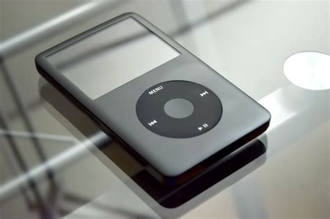 Why was iPod so popular?