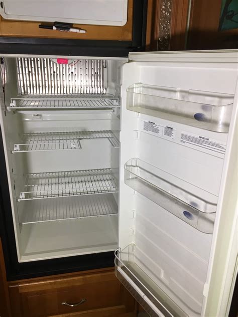 Why wont my 12V fridge get cold?