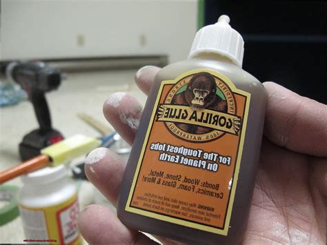 Will WD 40 remove Gorilla Glue?