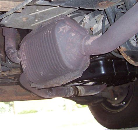 Will a bad catalytic converter show a code?