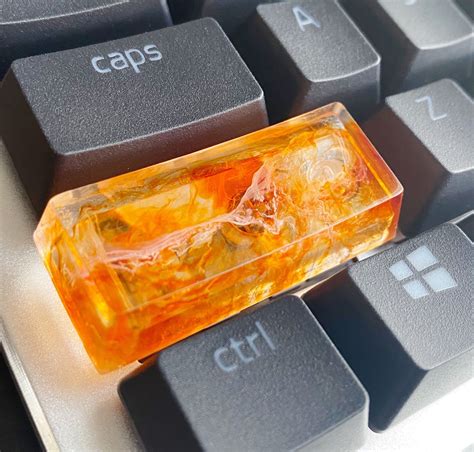 Will alcohol damage keycaps?