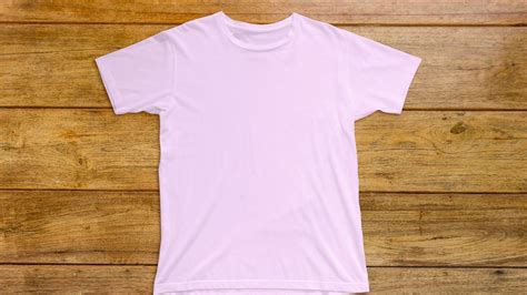 Will bleach get pink out of white shirt?