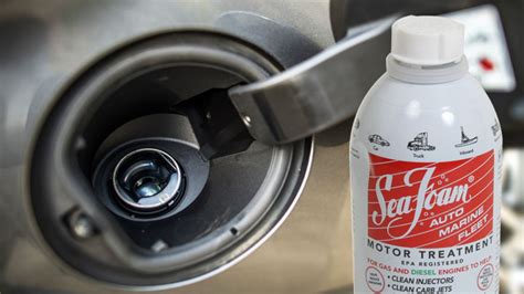 Will fuel injector cleaner damage a carburetor?