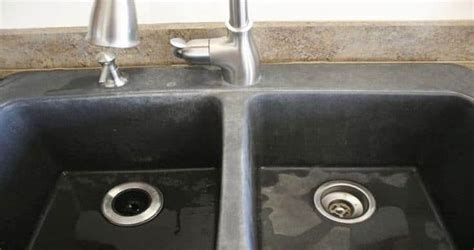 Will granite sink crack?