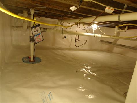 Will mold grow under vapor barrier in basement?