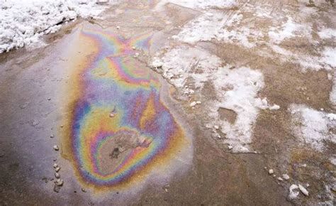 Will spilled gasoline evaporate?