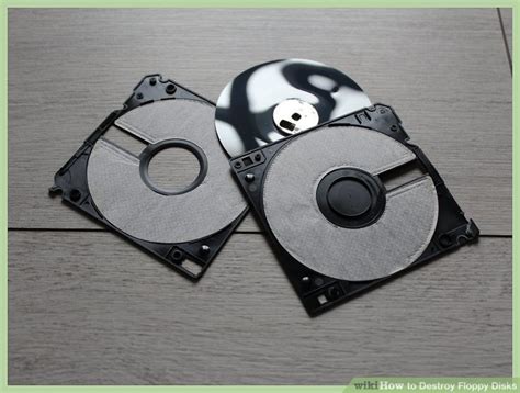 Will water destroy a floppy disk?