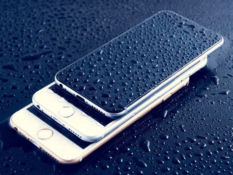 Will water in phone go away by itself?