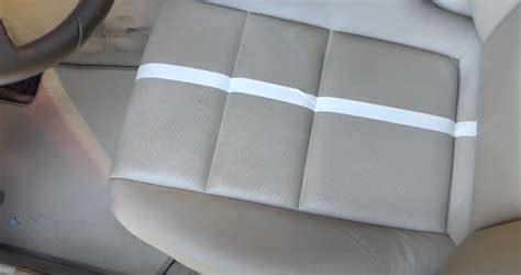 Will white vinegar damage car seats?